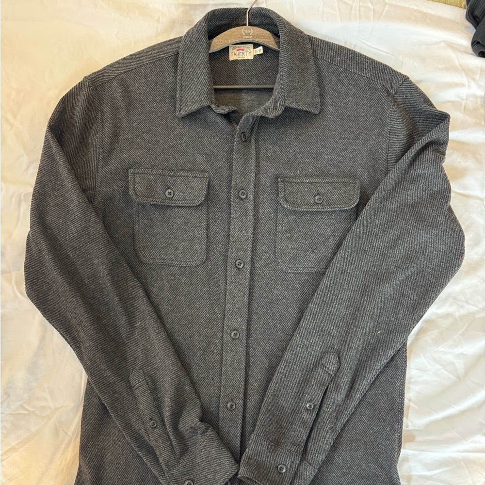 Faherty Men’s Legend Sweater Heathered Black Twill